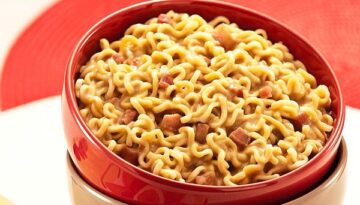 Nissin-Lamen-Cremoso-Picanha-com-Bacon-e-Requeijao1280x852-1